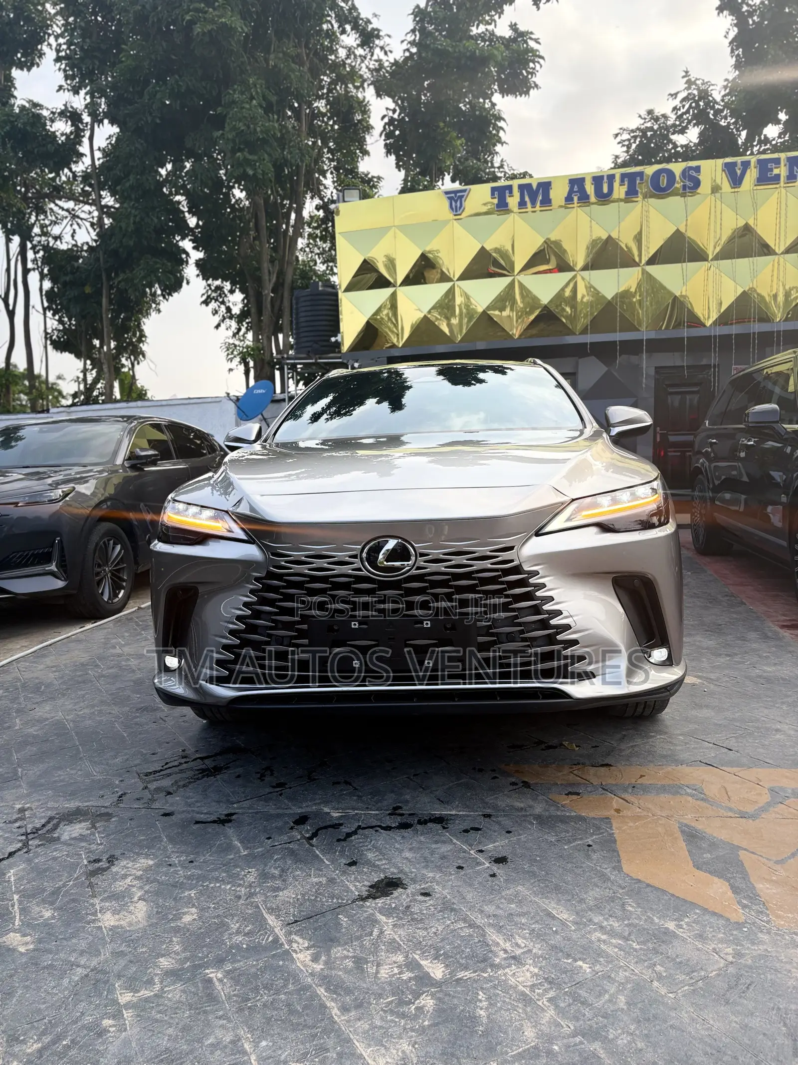 Lexus LX 2024 Beige