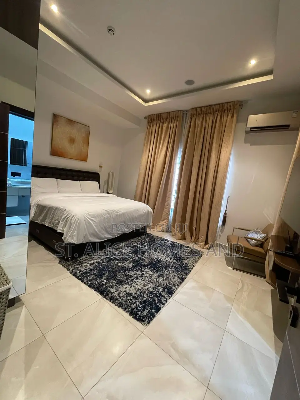 2 Bedroom Apartment With City View Balcony