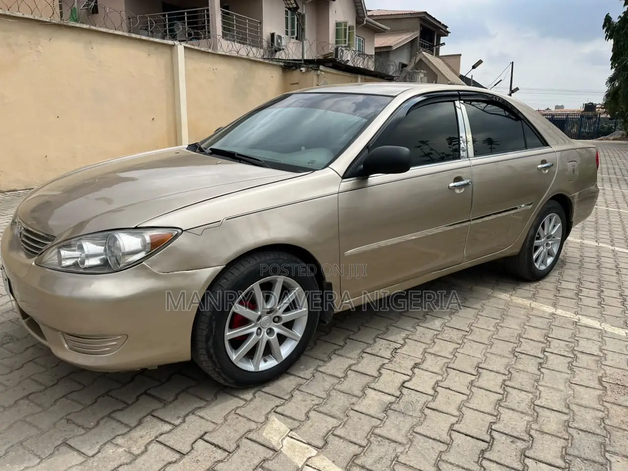 Toyota Camry 2003 Brown