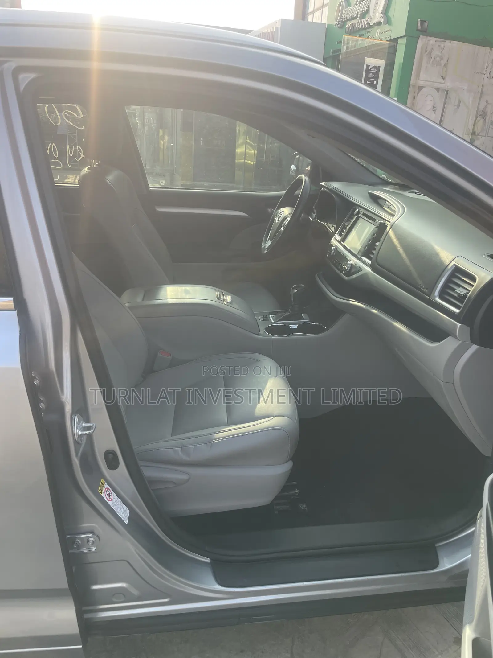 Toyota Highlander XLE 4dr SUV (3.5L 6cyl 6A) 2015 Silver