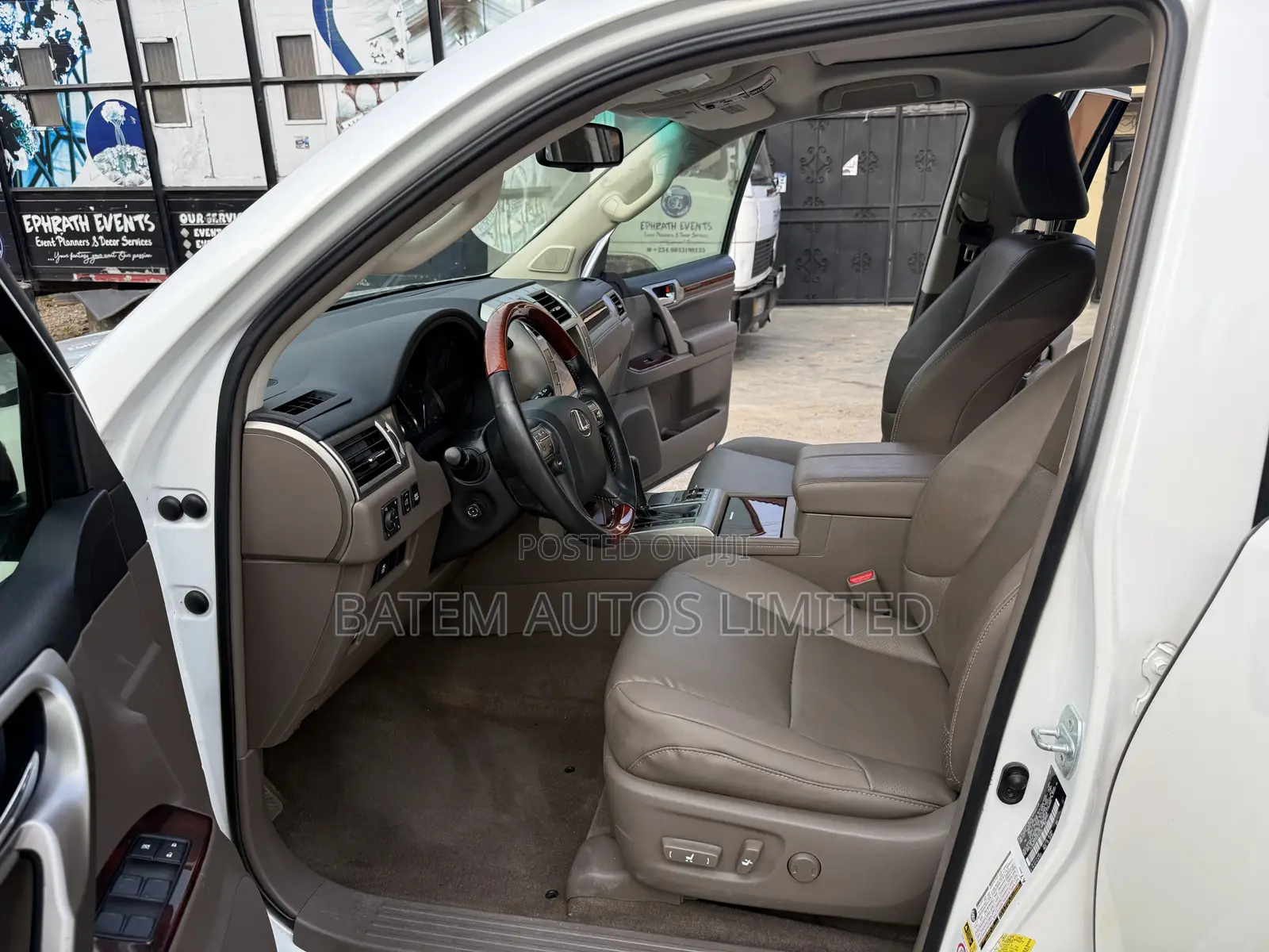 Lexus GX 460 Premium 2011 White