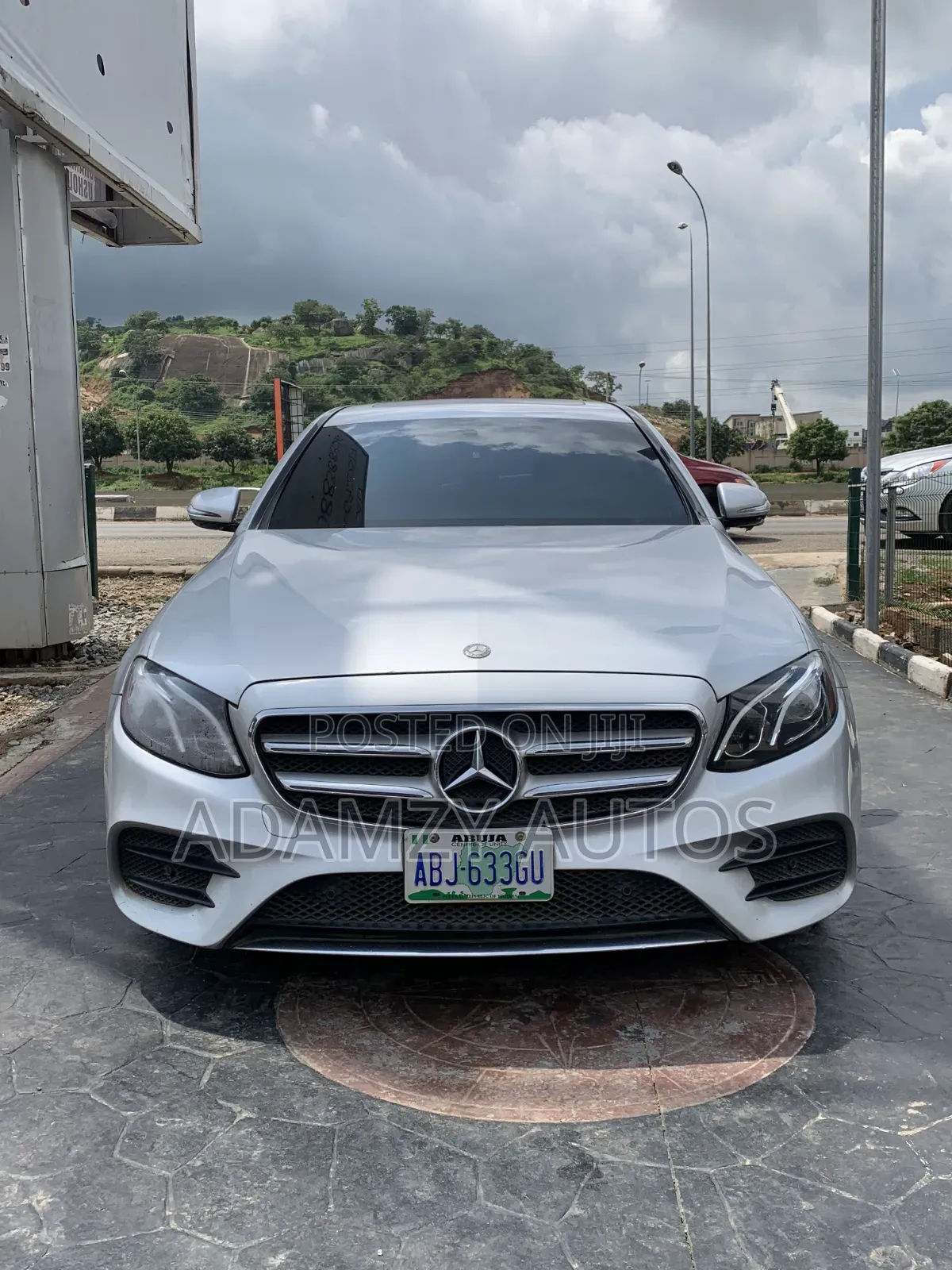 Mercedes-Benz E300 2017 Silver