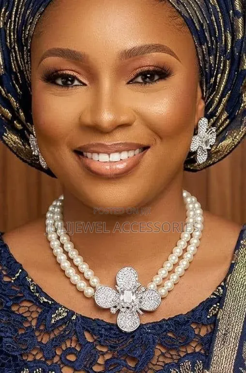 Silver Double-Layer Pearl Ladies Necklace With Statement Earrings,