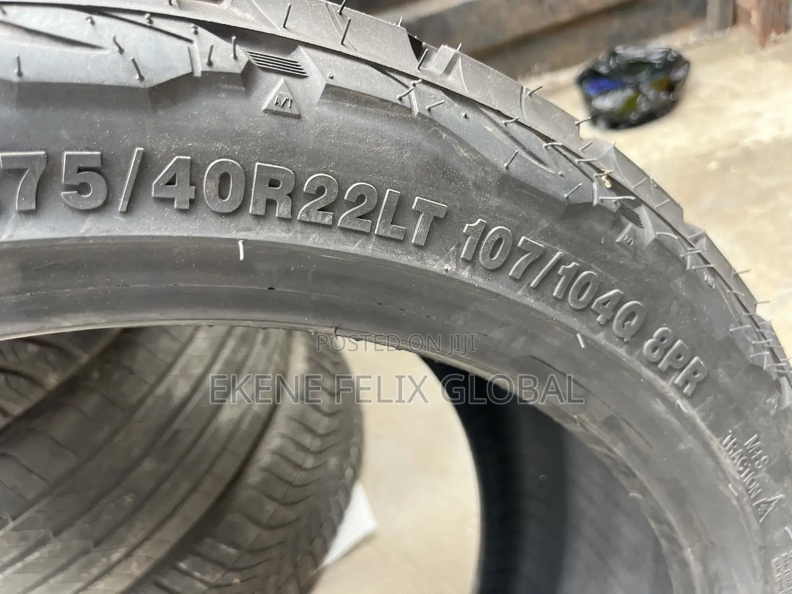 275/40/22 Off -Road -