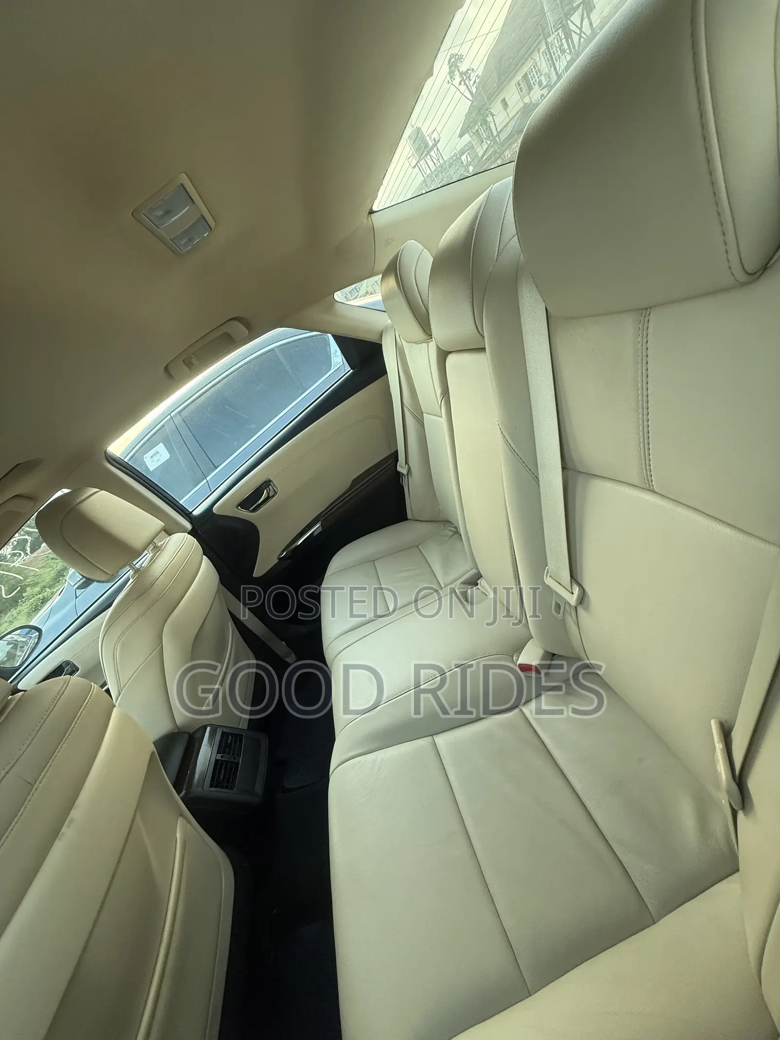 Toyota Avalon Limited Sedan FWD (3.5L 6cyl 6A) 2013 Green