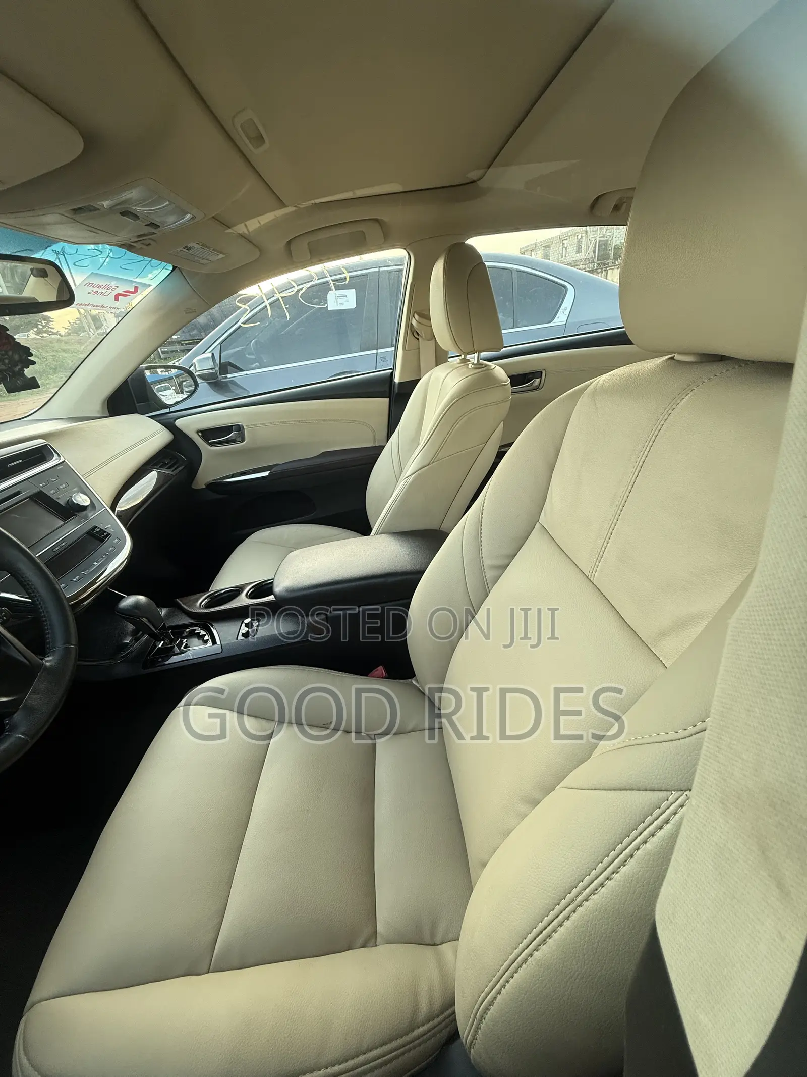 Toyota Avalon Limited Sedan FWD (3.5L 6cyl 6A) 2013 Green