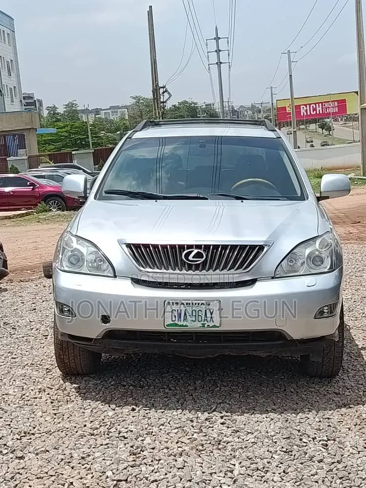 Toyota Camry 2010 Silver