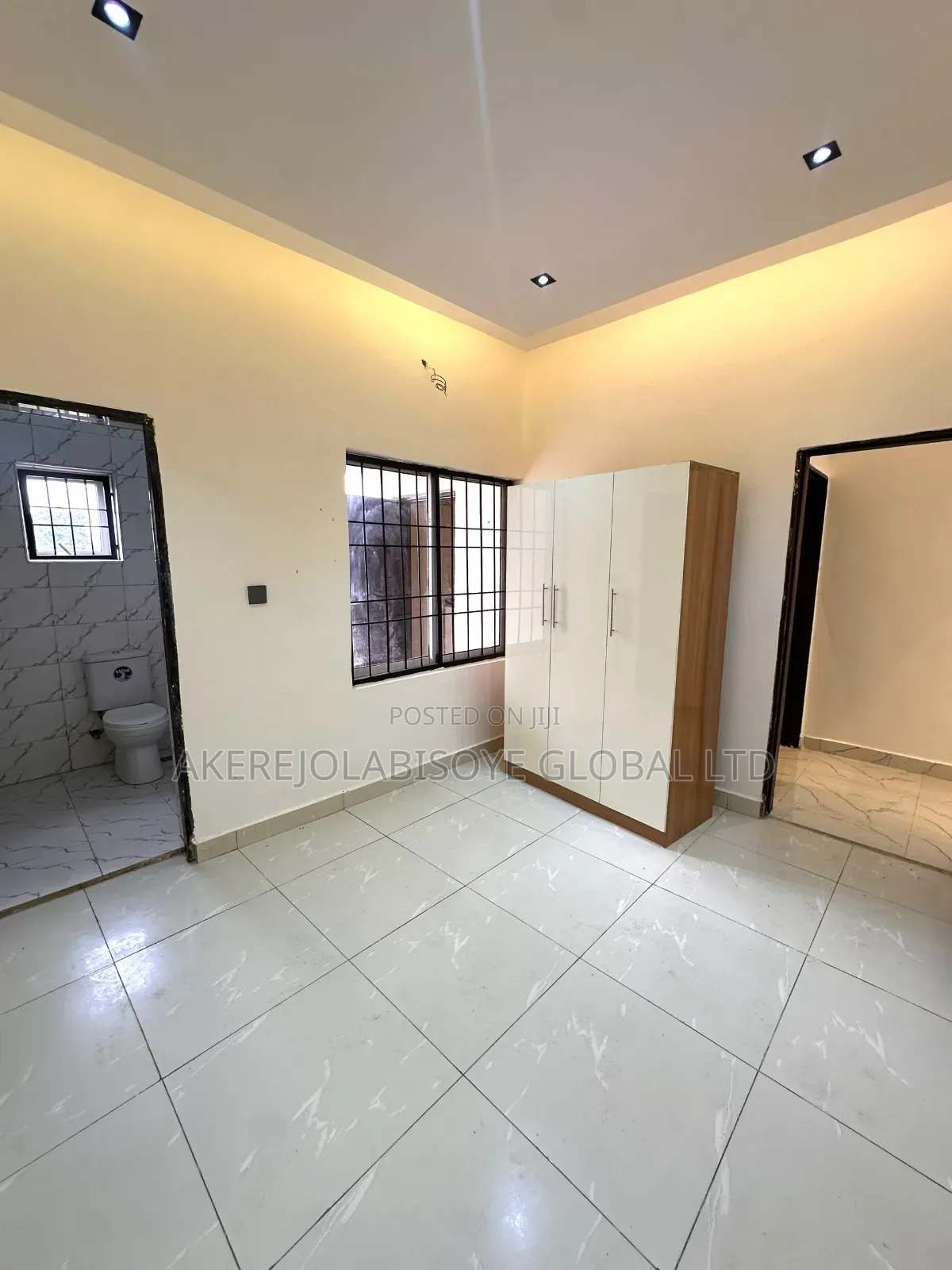 3bdrm Duplex in In An Estate, Life Camp for rent