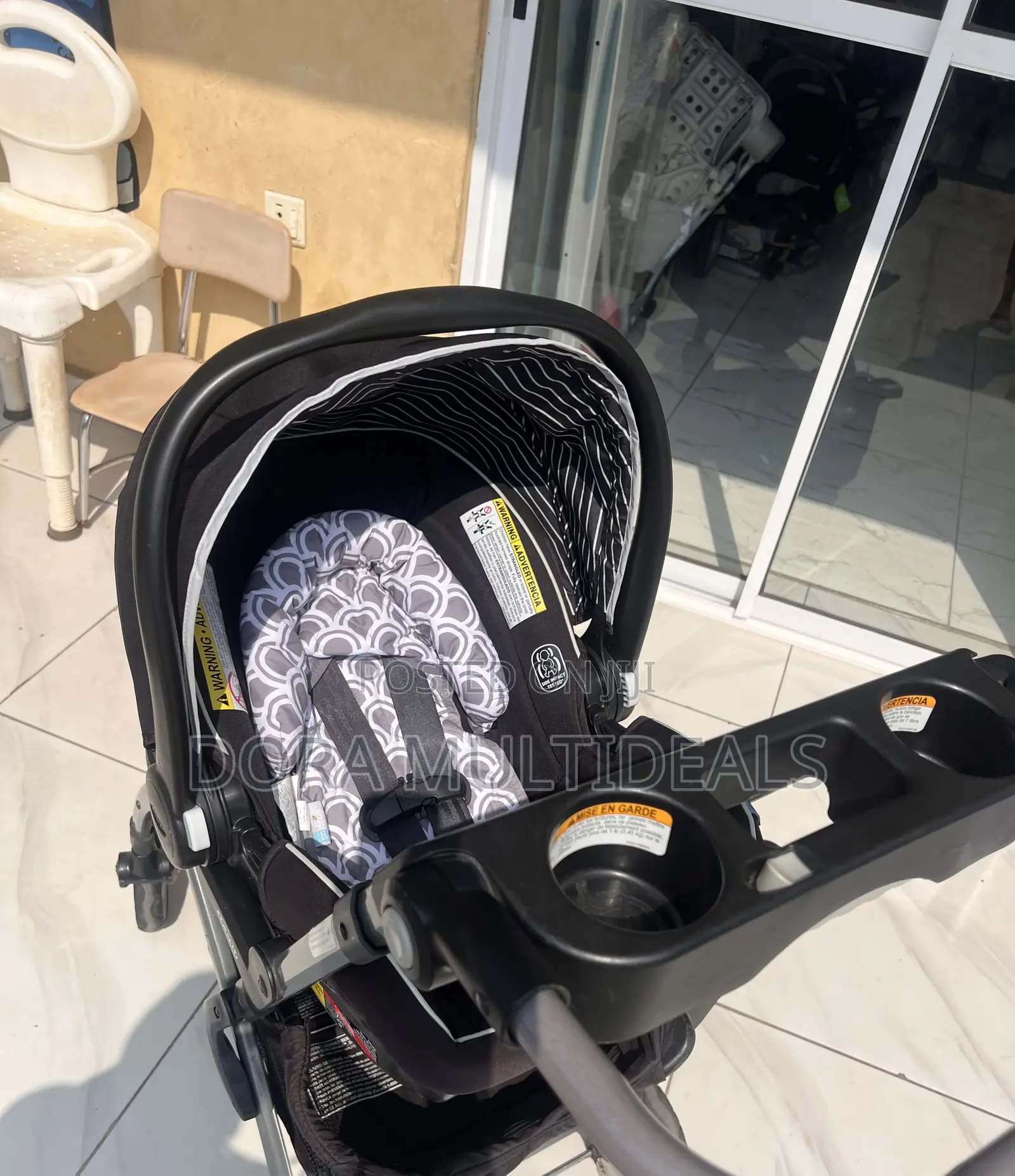 Graco 3in1 Carrier, Car Seat, Stroller Complete Travel System