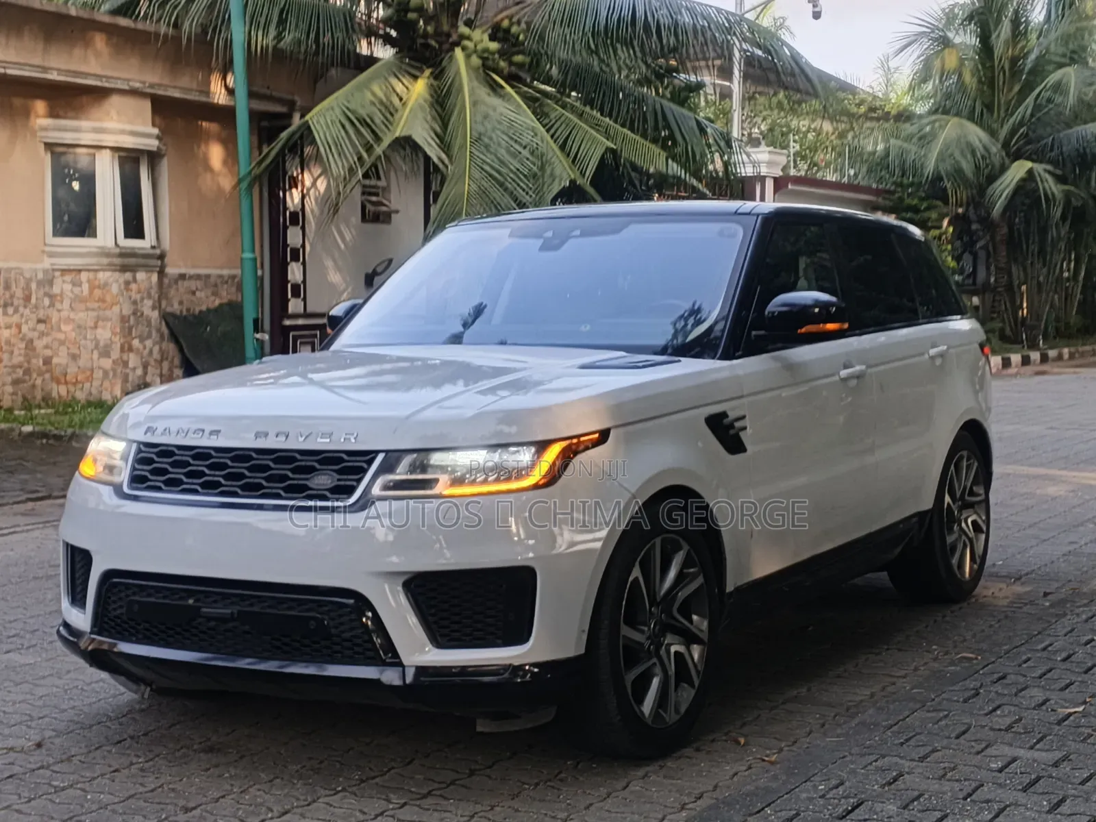 Land Rover Range Rover 3.0L Supercharged HSE 2018 White