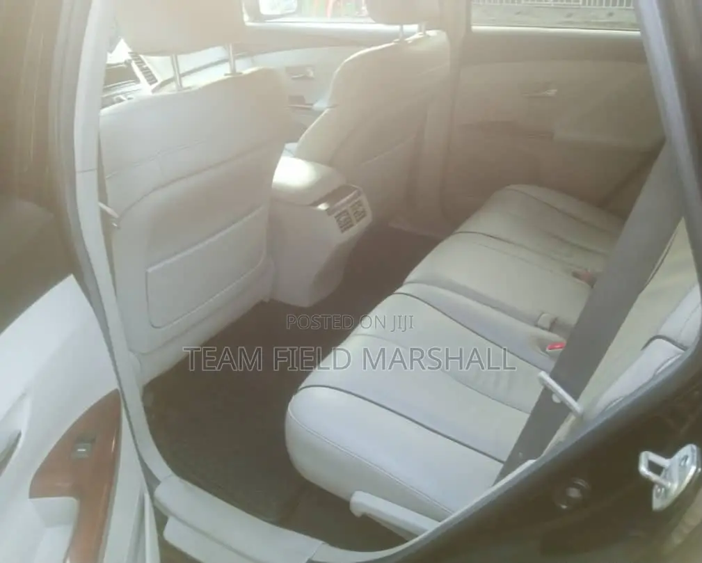 Toyota Venza LE 2012 Black