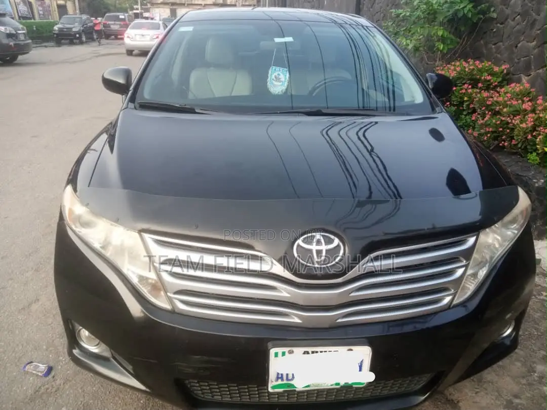 Toyota Venza LE 2012 Black