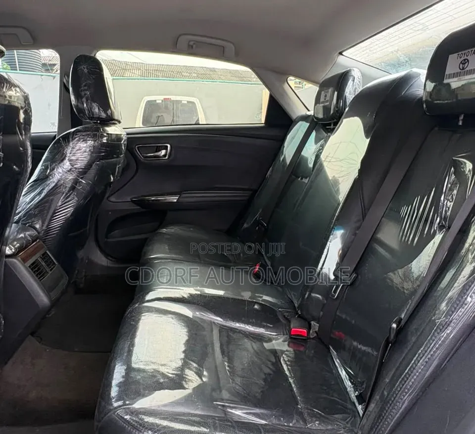 Toyota Avalon 2014 Black
