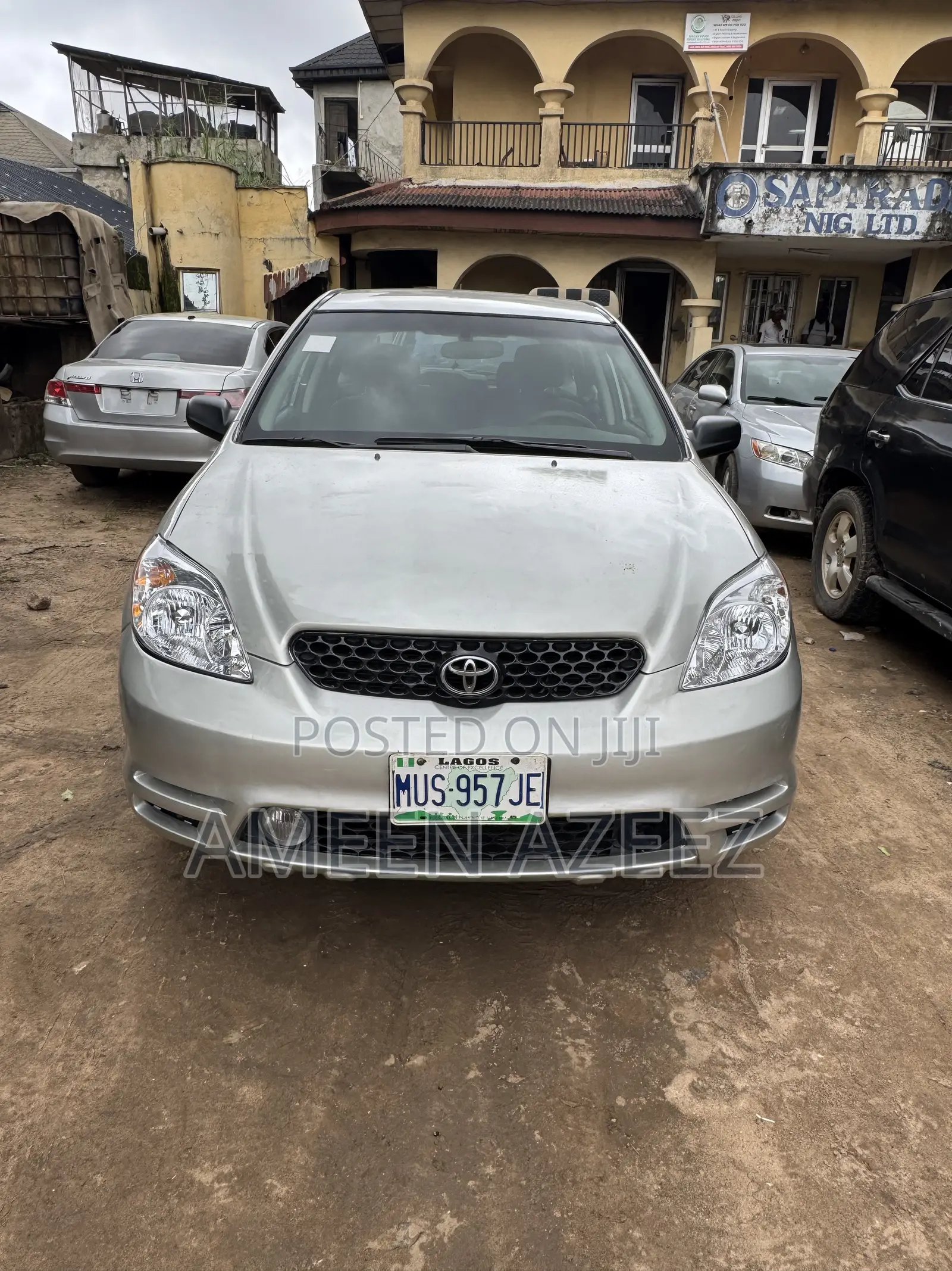 Toyota Matrix 2004 Silver