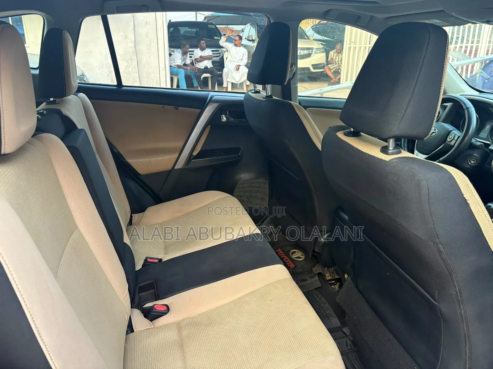 Toyota RAV4 2016 Red