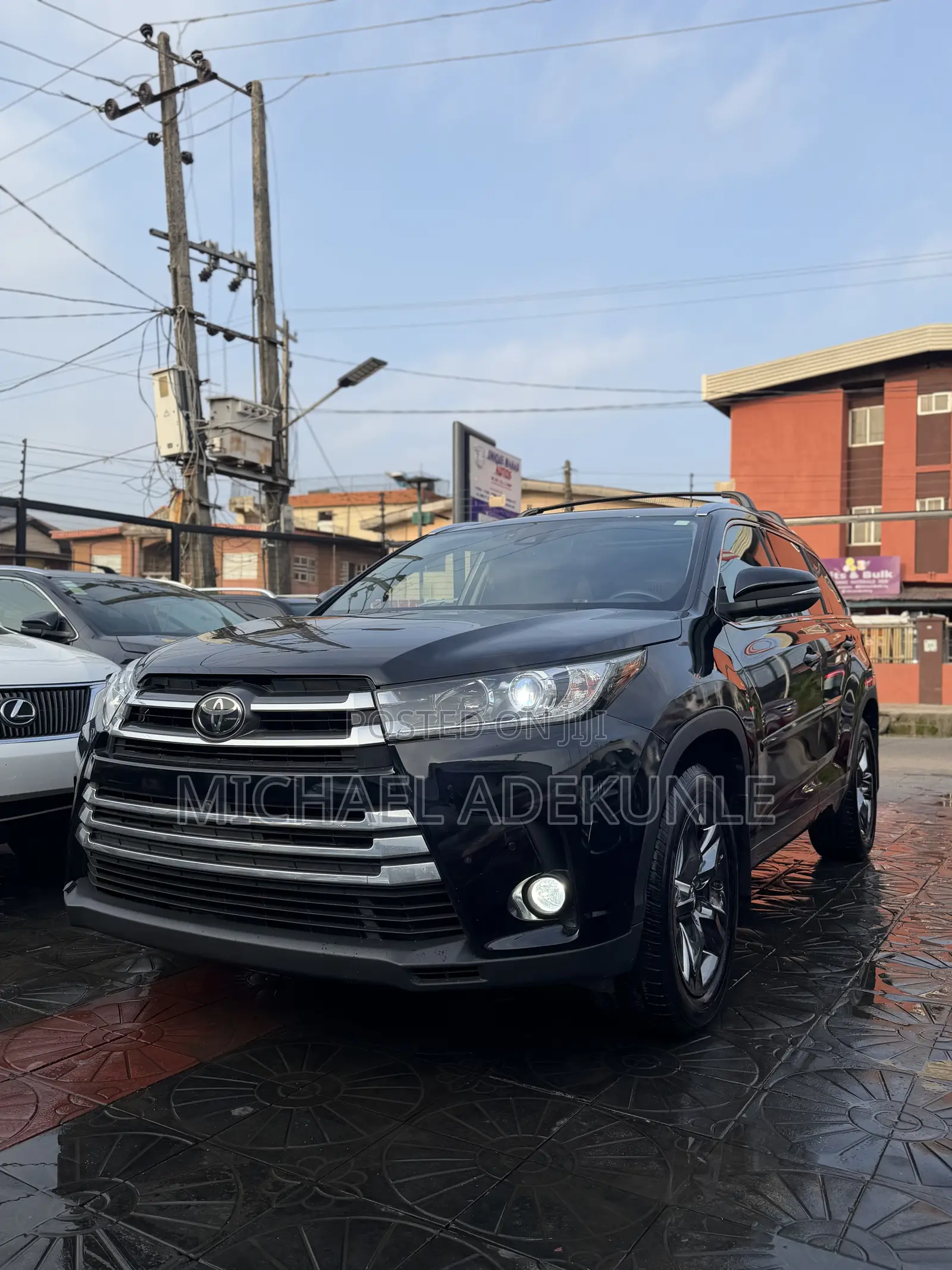 Toyota Highlander Limited Platinum 4x2 V6 (3.5L 6cyl 8A) 2018 Black