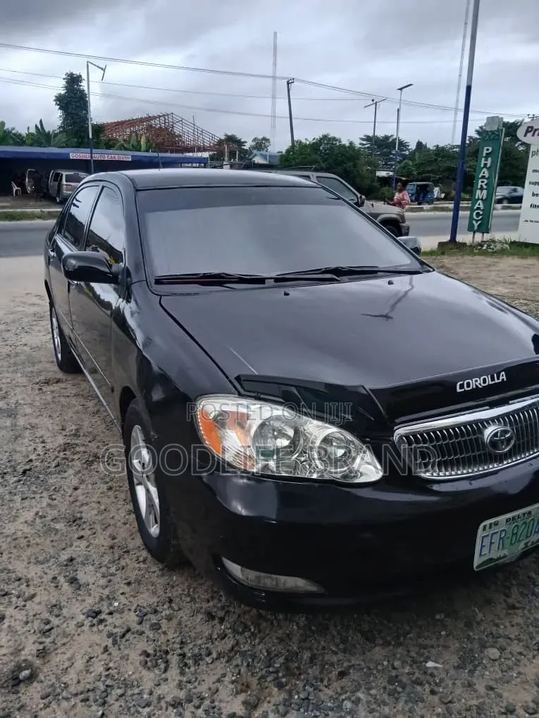 Toyota Corolla 1.6 VVT-i Luna Limousine 2006 Matt Black