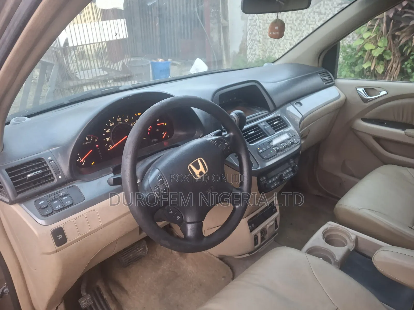Honda Pilot 2005 Gold