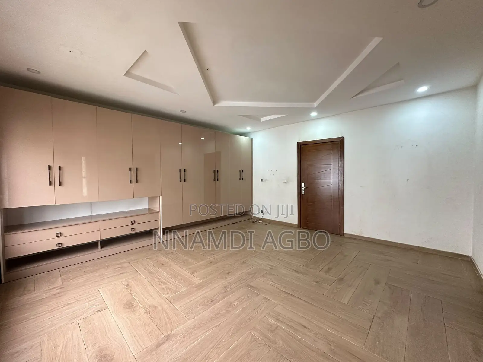 4bdrm Duplex in Ikate for rent