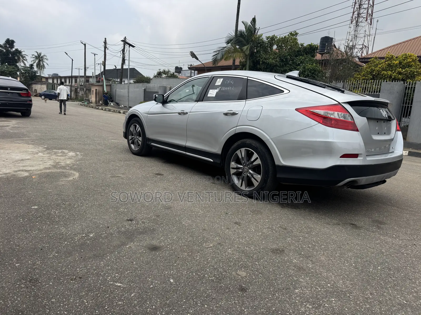 Honda Crosstour 2013 Silver