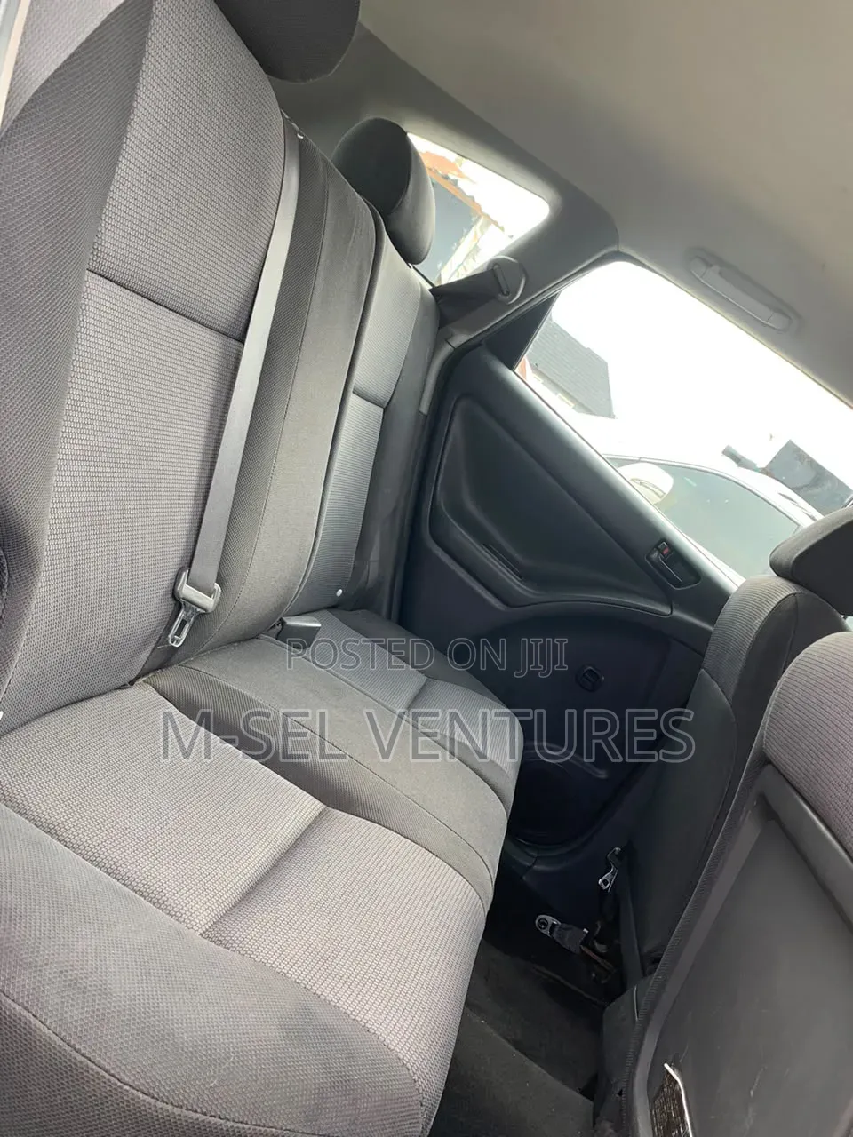 Pontiac Vibe 2007 Silver