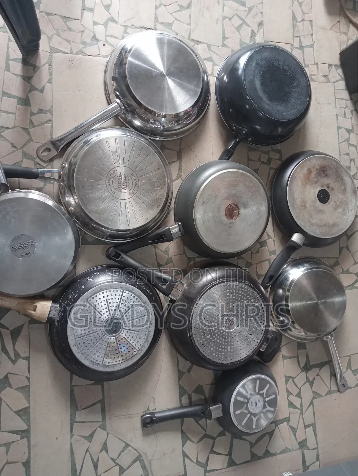 Non Stick Frying Pan/Tokunbo Non Stick Pan