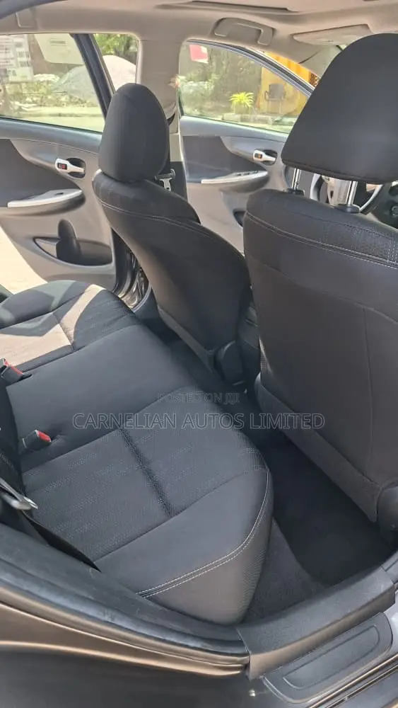Toyota Corolla S 4dr Sedan (1.8L 4cyl 4A) 2012 Gray