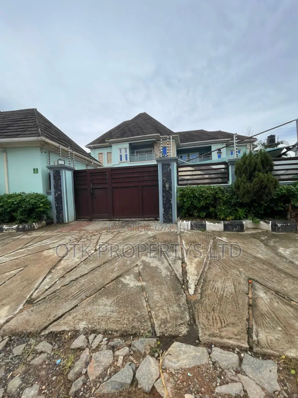 4bdrm Duplex in Fo1, Kubwa for rent