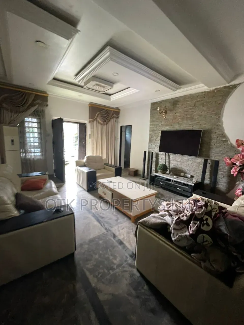 4bdrm Duplex in Fo1, Kubwa for rent