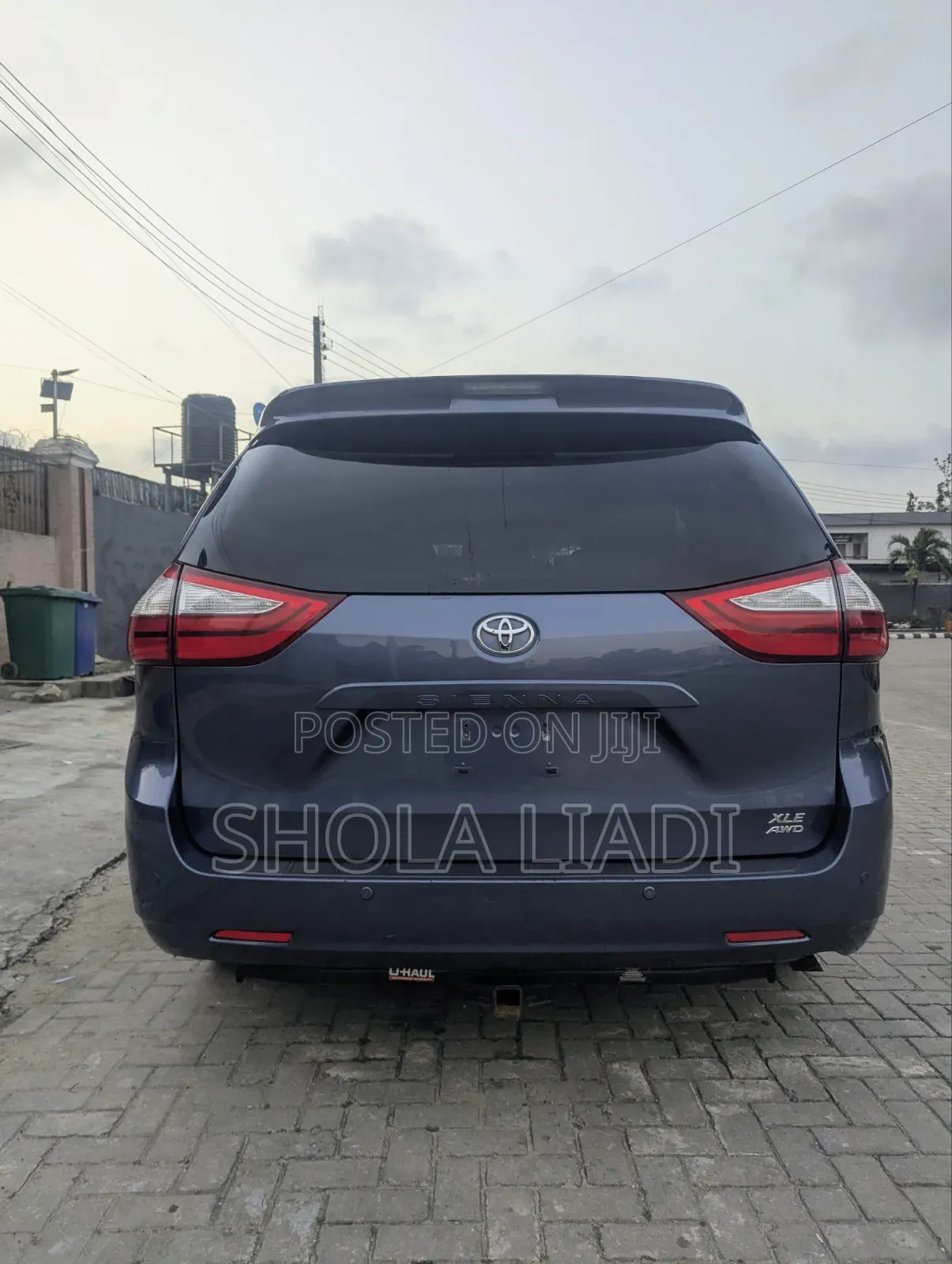 Toyota Sienna XLE 7 Passenger (3.5L 6cyl 6A) 2016 Gray