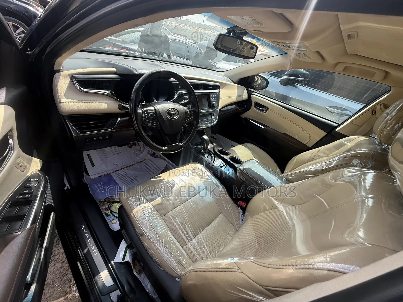 Toyota Avalon Limited 4dr Sedan (3.5L 6cyl 6A) 2014 Black