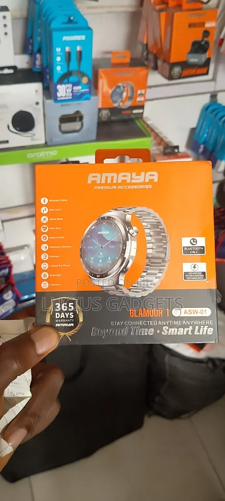 Amaya Smart Chain Watch
