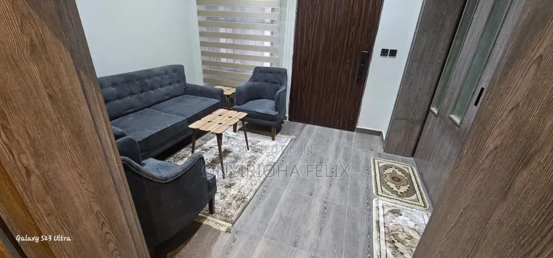 5bdrm Townhouse / Terrace in News Engineering, Dawaki for rent