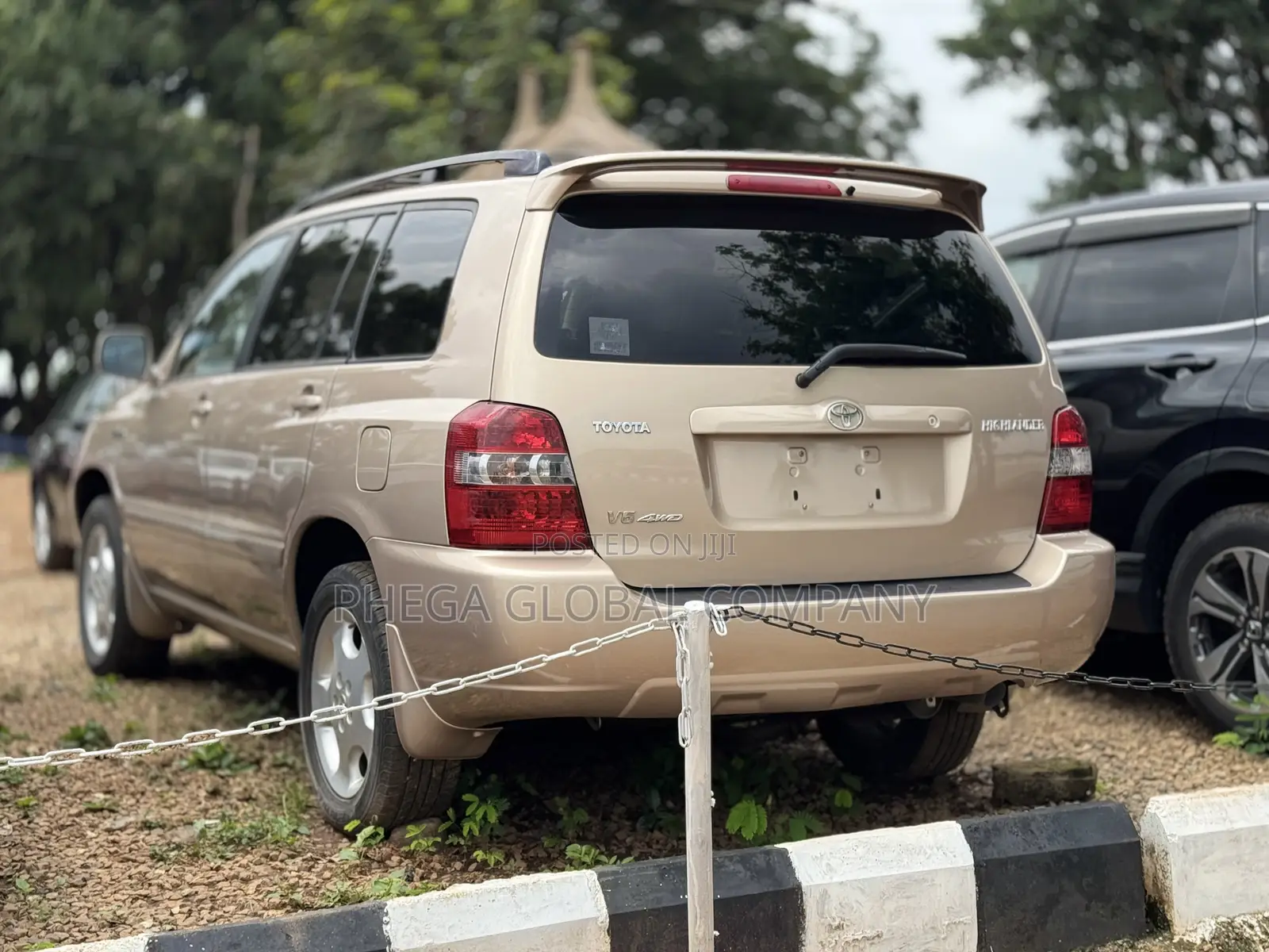 Toyota Highlander Limited V6 2005 Gold