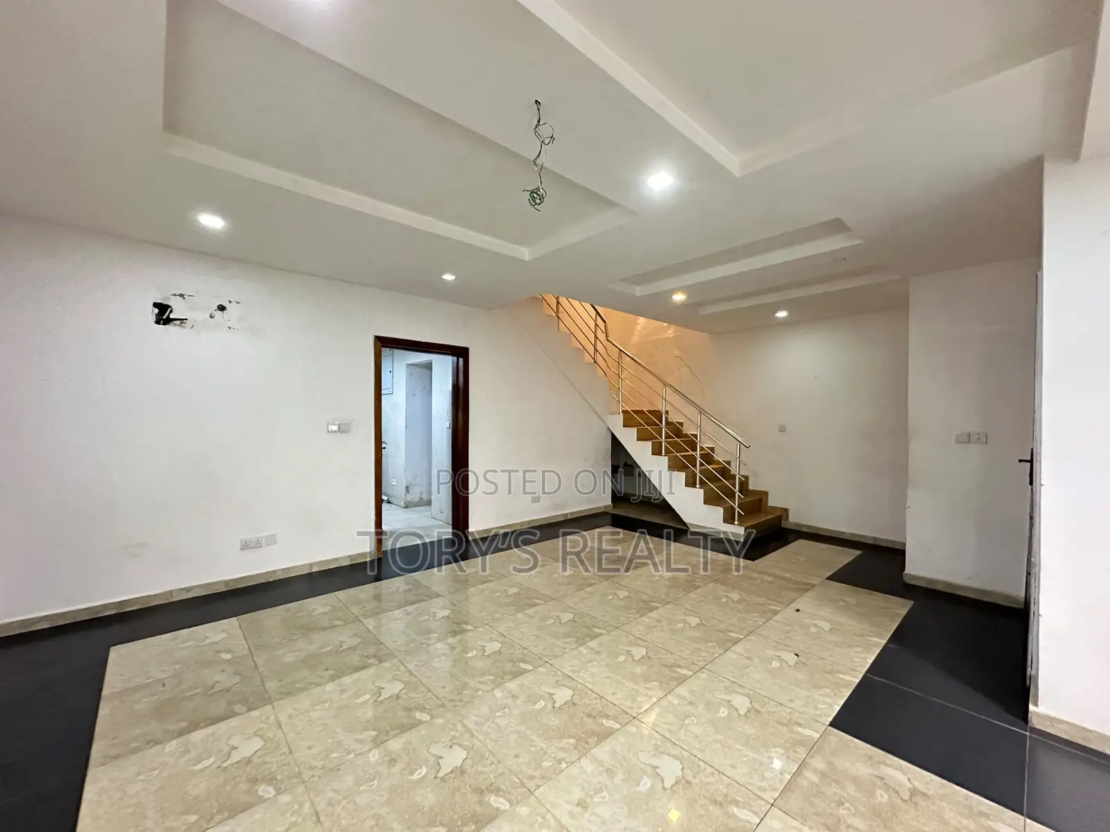 4bdrm Duplex in Ikate for rent