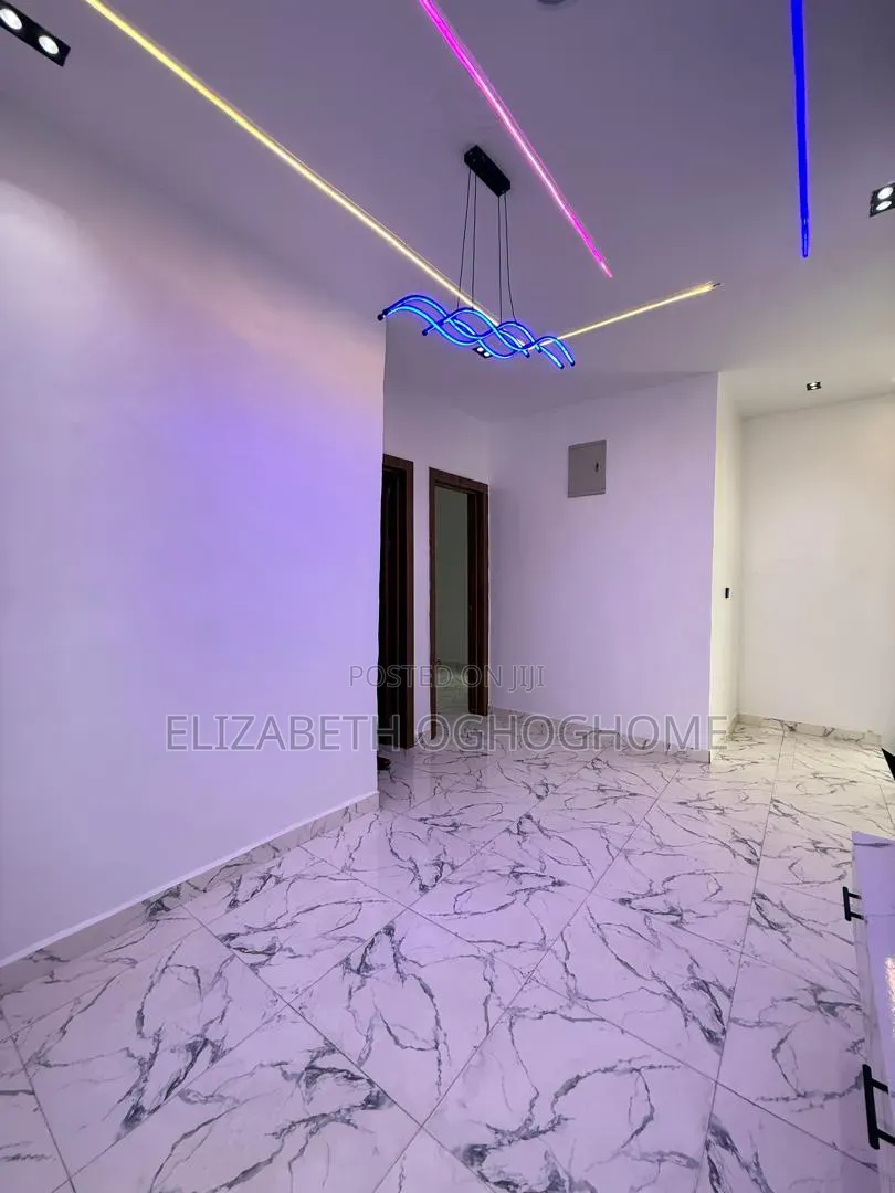4bdrm Duplex in Ado / Ajah for sale