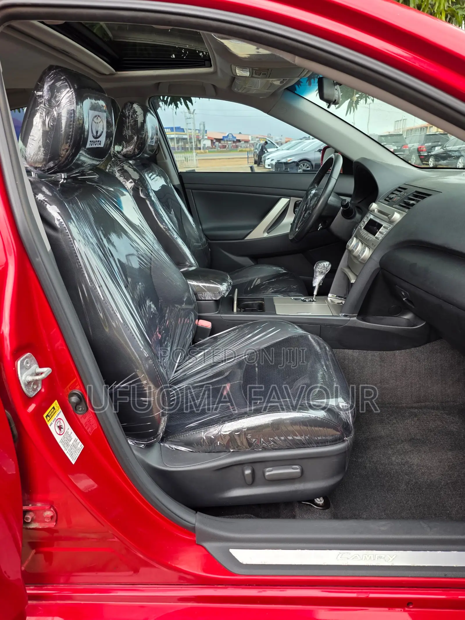 Toyota Camry SE V6 4dr Sedan (3.5L 6cyl 6AM) 2010 Red