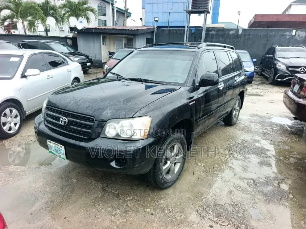 Toyota Highlander 2004 Black