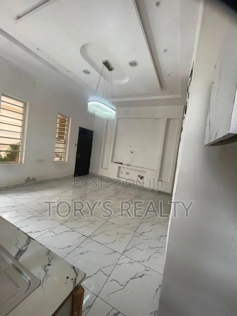 Studio Apartment in Grace Court, Royal, Lekki Expressway for rent
