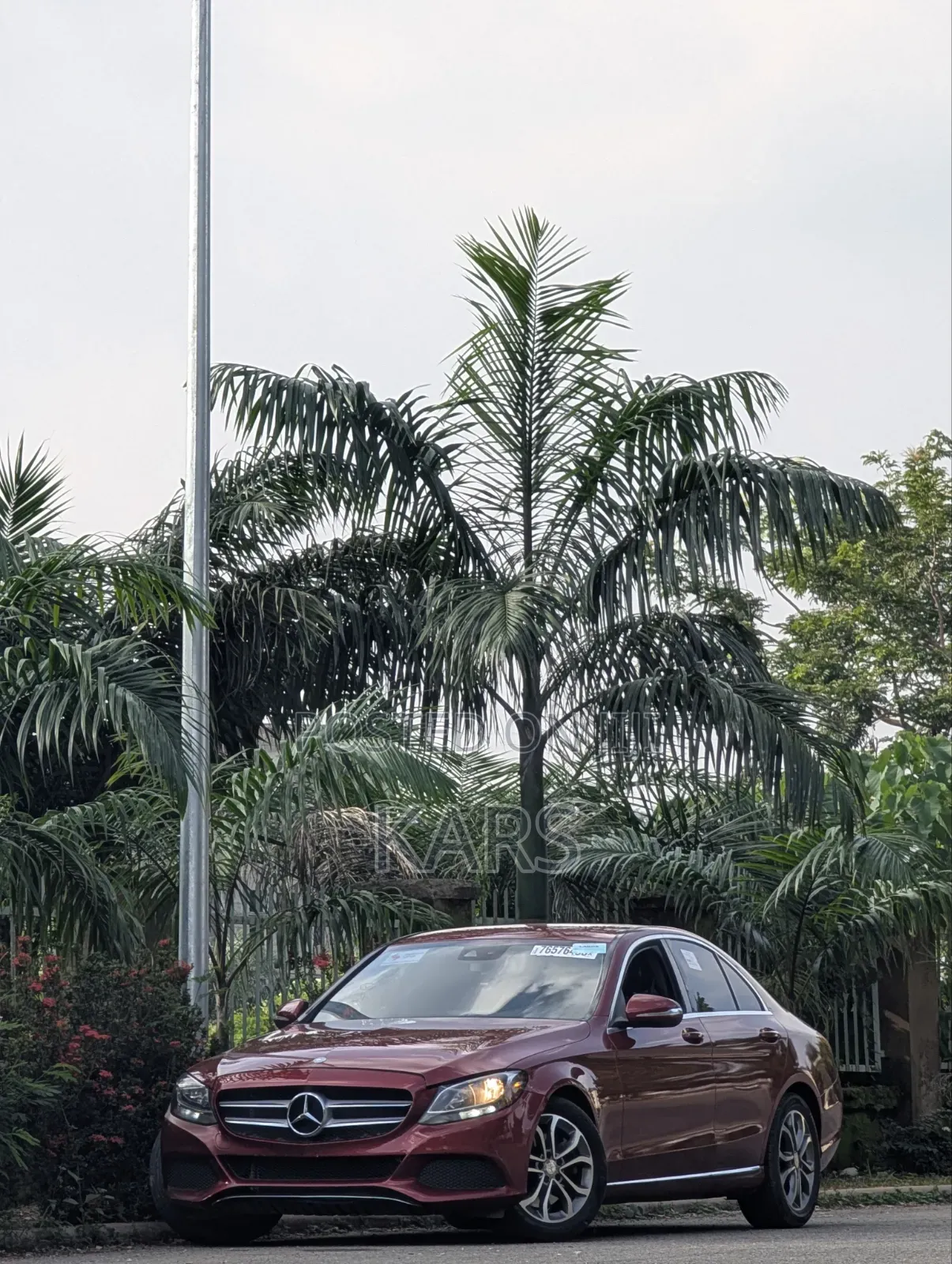 Mercedes-Benz C300 2016 Red