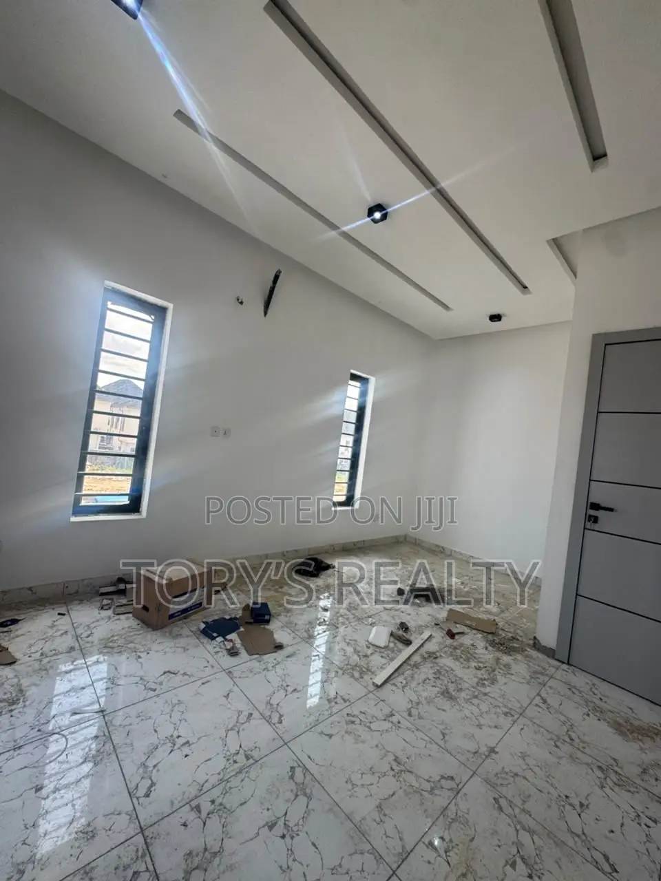 Mini Flat in Lekki Expressway for rent