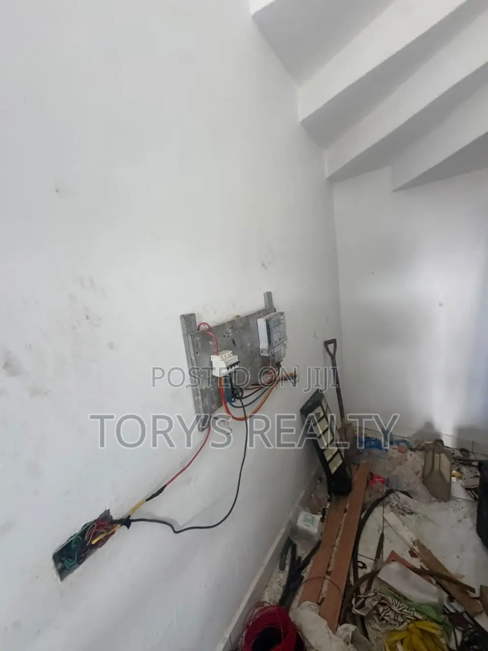 Mini Flat in Lekki Expressway for rent