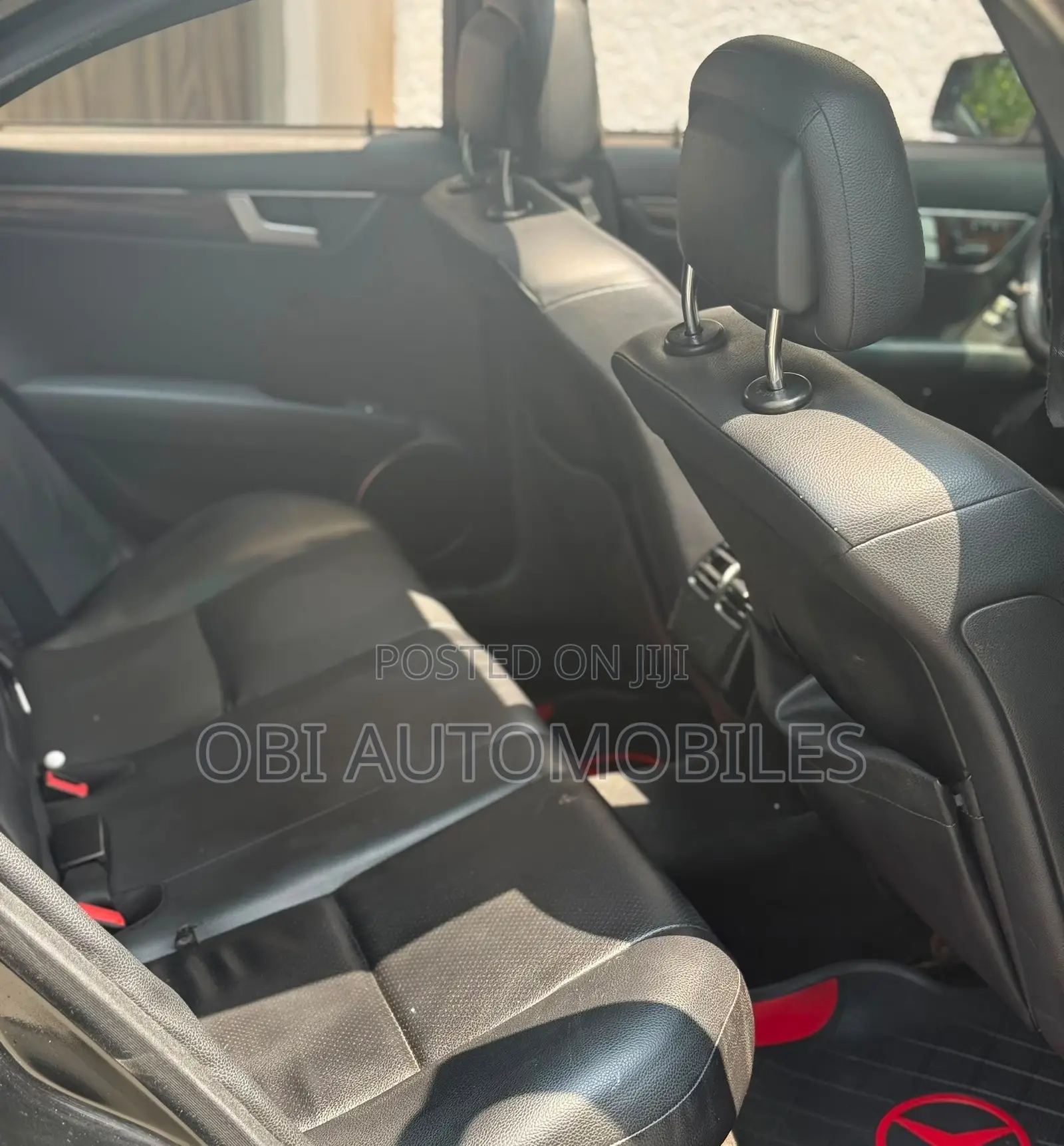 Mercedes-Benz C300 2013 Black