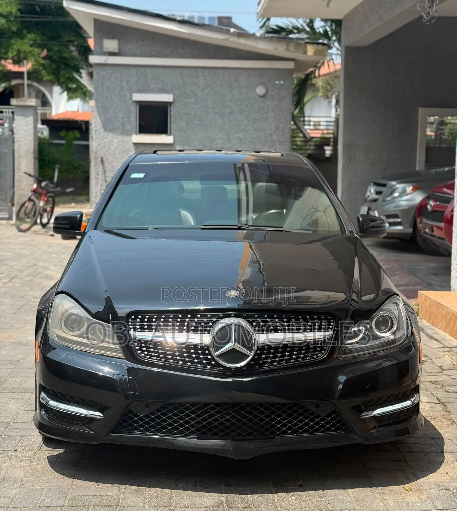 Mercedes-Benz C300 2013 Black
