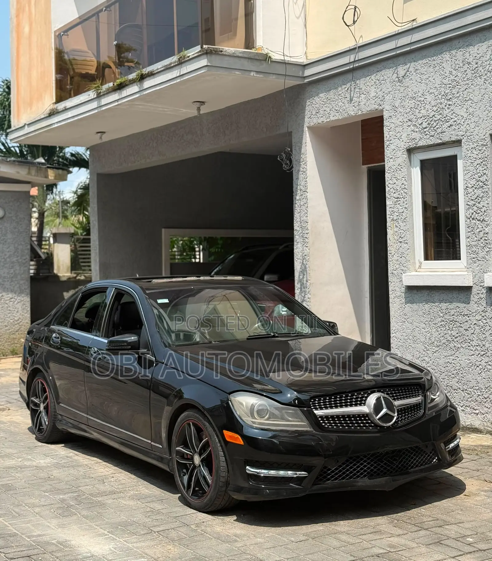 Mercedes-Benz C300 2013 Black