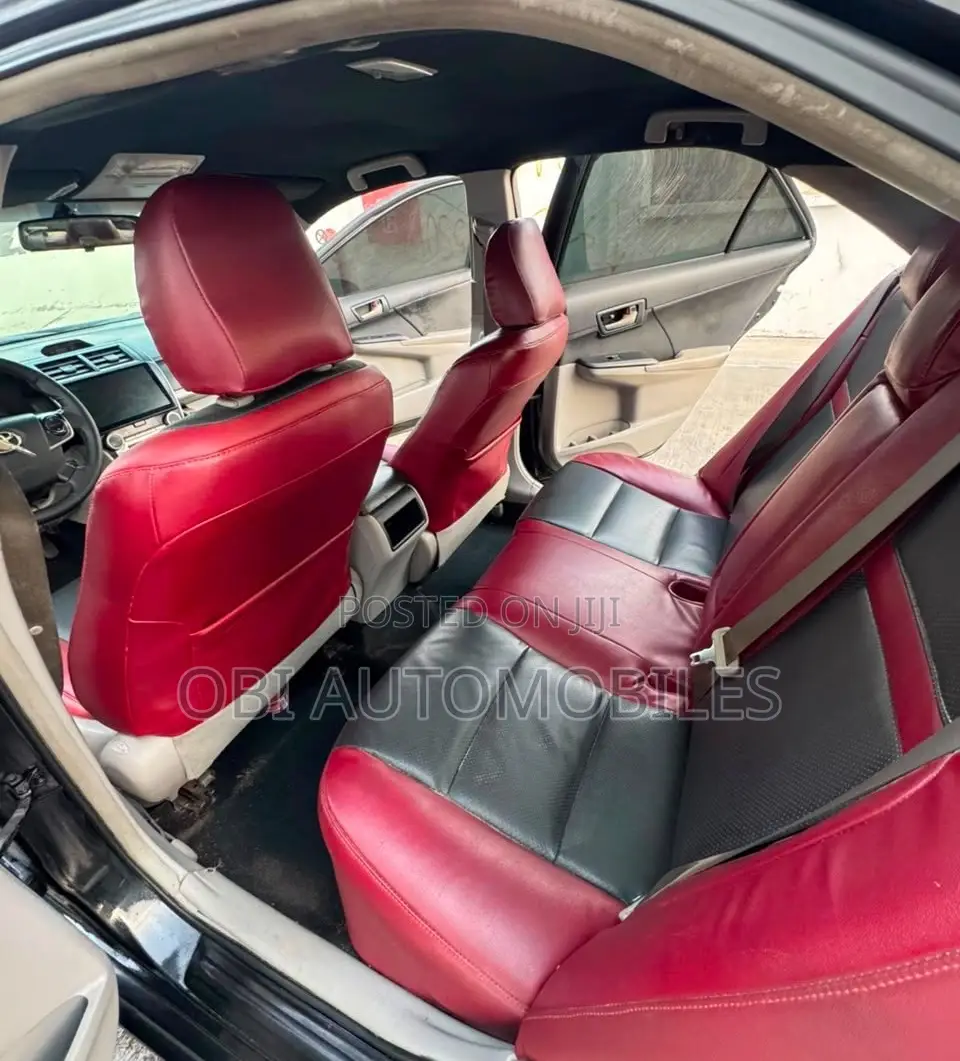 Toyota Camry LE 4dr Sedan (2.5L 4cyl 6A) 2013 Black