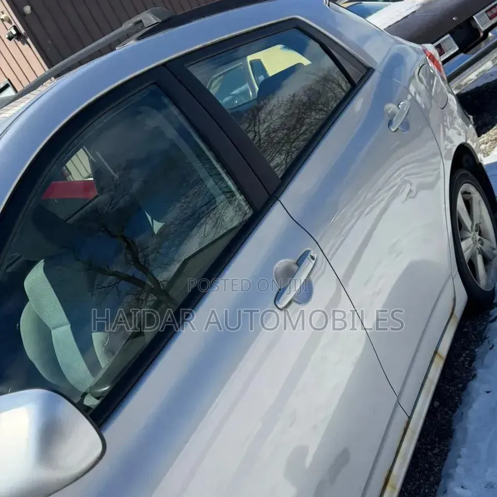 Toyota Matrix 2010 Silver