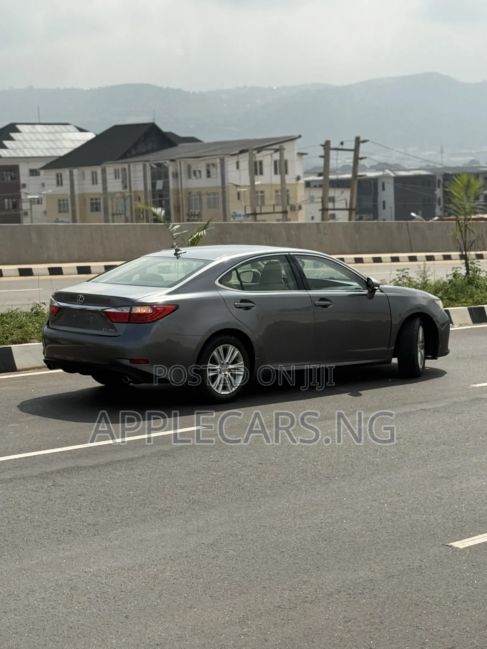 Lexus ES 350 FWD 2014 Gray