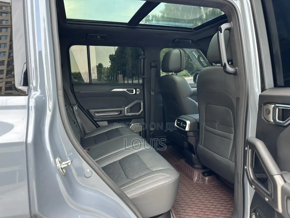Jetour T2 i-DM 2024 Gray