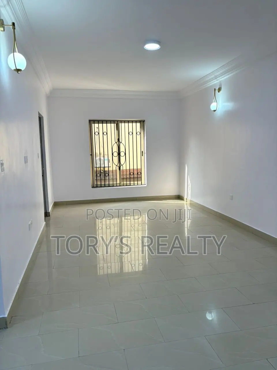 4bdrm Duplex in Lekki Expressway for rent